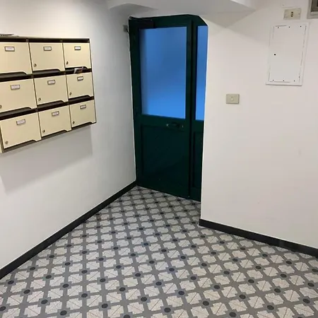 Casa Erika Fronte Mare Varazze