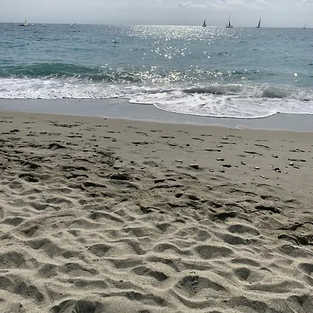 Casa Erika Fronte Mare Apartamento Varazze