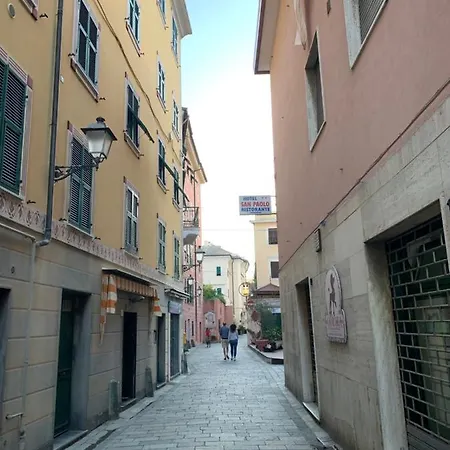 Casa Erika Fronte Mare Lejlighed Varazze